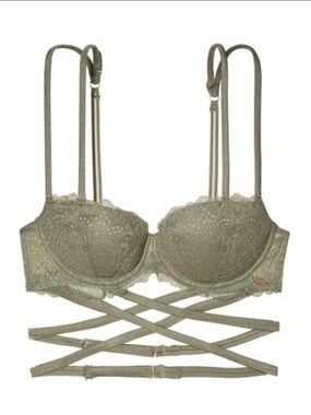Victoria’s Secret Strappy Bra